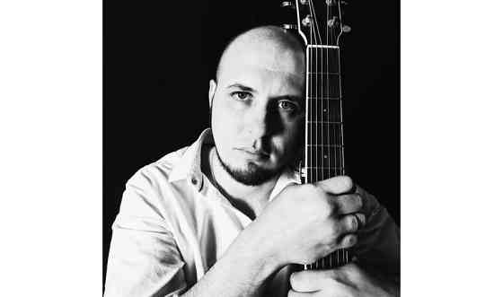 Уроки гитара и укулеле Алматы