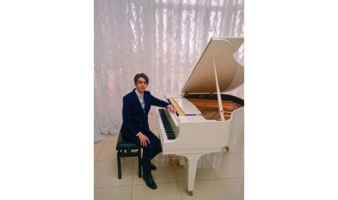 Piano tutor, music theory, solfeggio Karagandy - photo 1