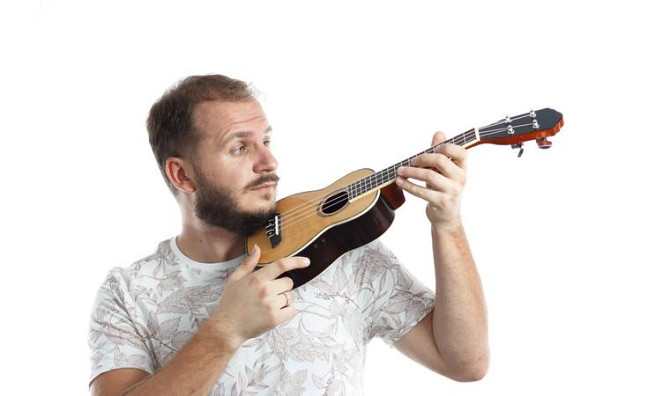 Уроки игры на гитаре и укулеле Алматы - изображение 2