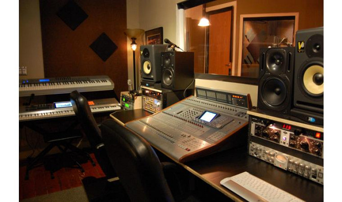 Студия звукозаписи в Семее, дауыс-дыбыс жазу студиясы Семей. Семей - изображение 1