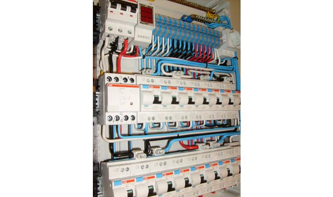 Услуги электрика монтаж подключения установка люстра разетка любой сложност Атырау - изображение 4
