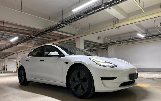 Tesla моделі 3, 2022 ж Алматы - изображение 1