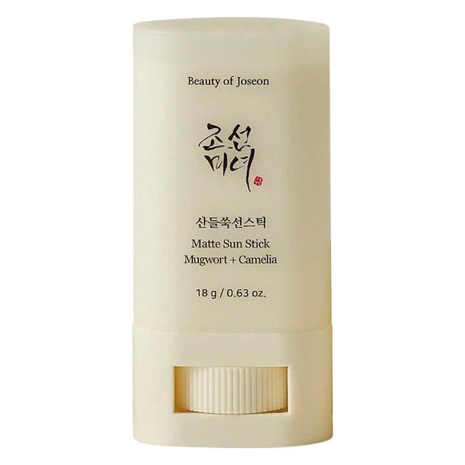 Солнцезащитный крем: Beauty Of Joseon Matte Sun Stick Mugwort + Camelia SPF50+ PA++++ 18 g. Алматы - изображение 1
