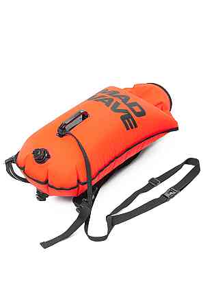 Надувной буй MAD WAVE DRY BAG (28л) Astana