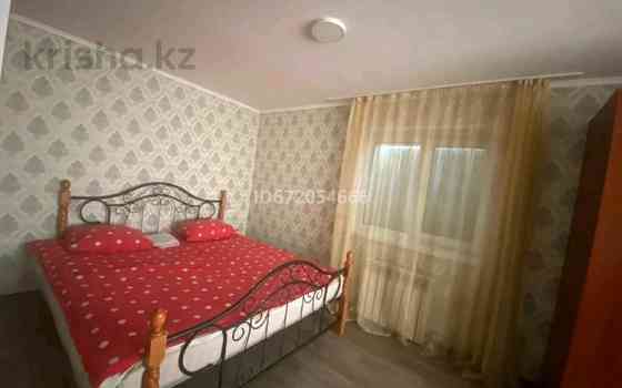 2-комнатный дом посуточно, 42 м², мкр Достык 63 Алматы