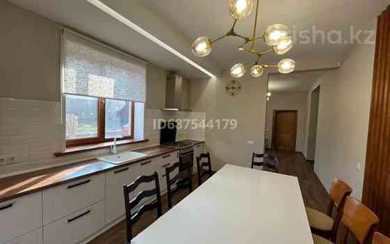 5-комнатный дом посуточно, 190 м², 9 соток, Восточная 42 Алматы