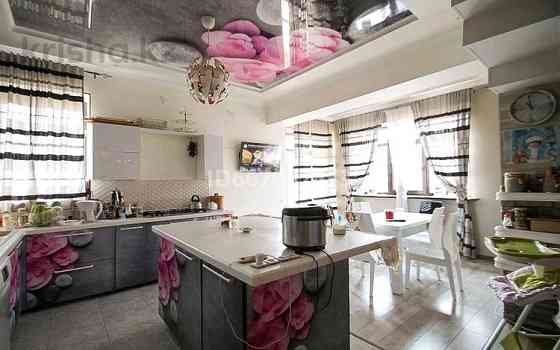 5-комнатный дом посуточно, 330 м², 15 соток, мкр Ерменсай, ул. 4-я 80 / Есентай молл Алматы