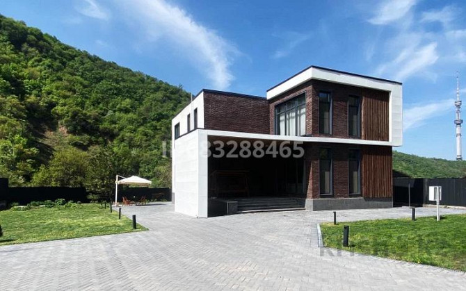 9-комнатный дом посуточно, 400 м², 14 соток, мкр Кольсай, Мкр Юбилейный - Кольсай Алматы - изображение 1