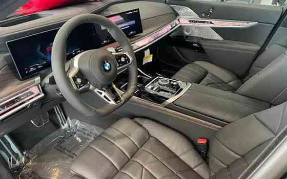 BMW 760, 2023, 4.4 л,  км Алматы