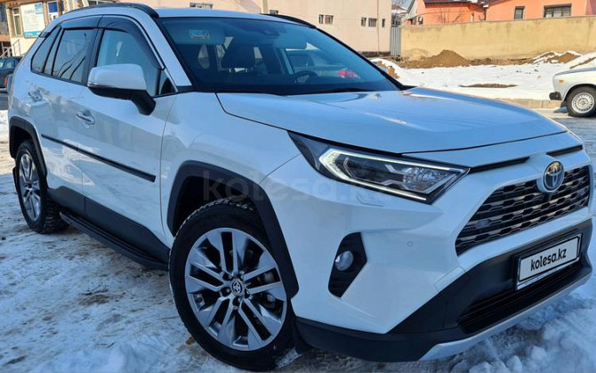 Toyota RAV 4, 2020, 2 л, 23600 км Шымкент - изображение 2