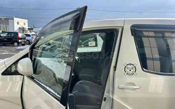 Toyota Alphard, 2005, 3 л, 100000 км Semey