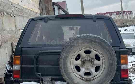 Nissan Terrano, 1993, 2.7 л,  км Усть-Каменогорск