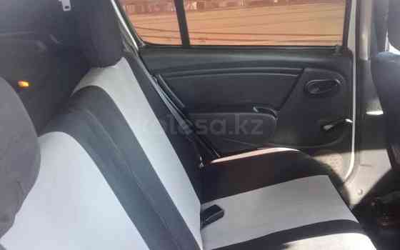 Renault Sandero, 2014, 1.6 л, 137000 км Astana