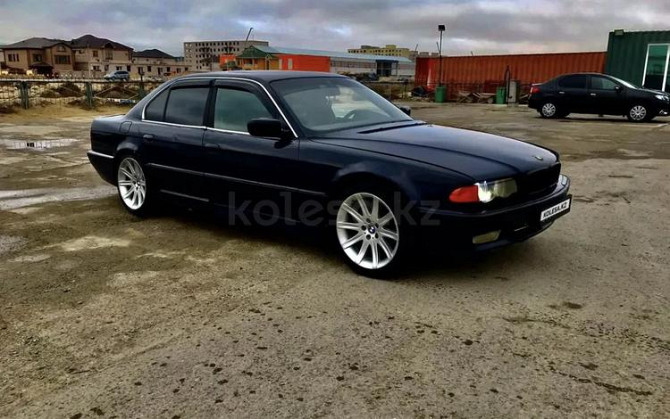 BMW 740, 2000, 4.4 л,  км Актау - изображение 1