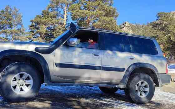 Nissan Patrol, 2003, 4.8 л,  км Астана