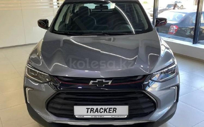 Chevrolet Tracker, 2022, 1 л,  км Усть-Каменогорск - изображение 1