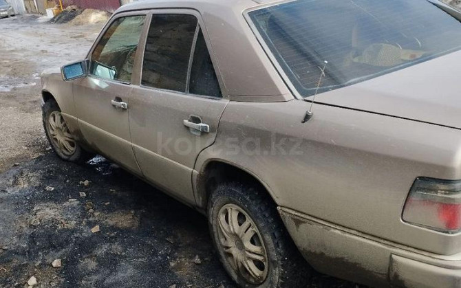 Mercedes-Benz E 220, 1992, 2.2 л, 236000 км Жезказган - изображение 1