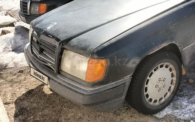 Mercedes-Benz E 300, 1992, 3 л, 150000 км Жезказган - изображение 3