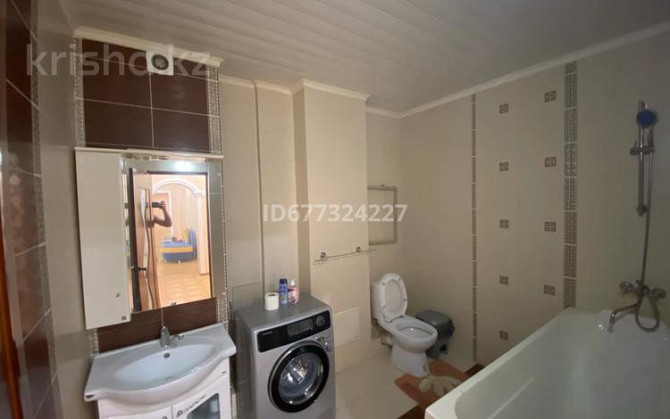 2-комнатная квартира посуточно, 100 м², 5/9 этаж, Муканова 1А Атырау - изображение 8