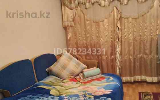 1-комнатная квартира посуточно, 34 м², 1/5 этаж, Привокзальный 3а 8а Атырау