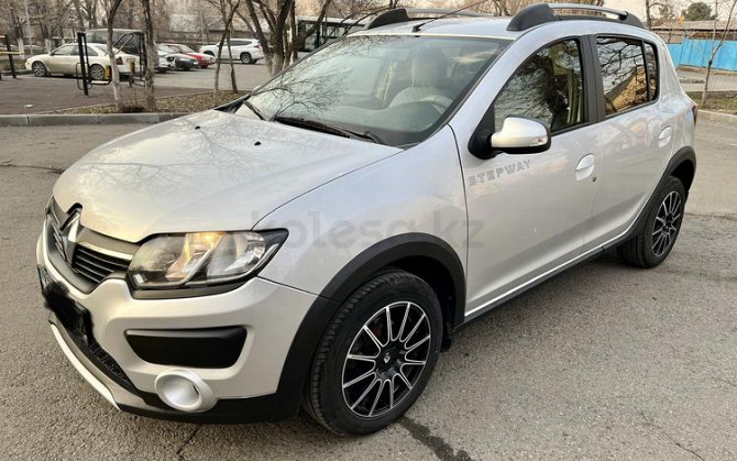 Renault Sandero, 2015, 1.6 л, 130000 км Almaty - photo 2