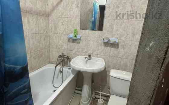 1-комнатная квартира посуточно, 40 м², 3/5 этаж, мкр Центральный / Район васток дом магазина Ада мар Атырау