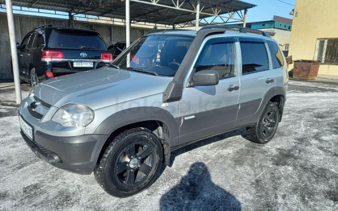 Chevrolet Niva, 2014, 1.7 л, 115000 км Семей - изображение 3