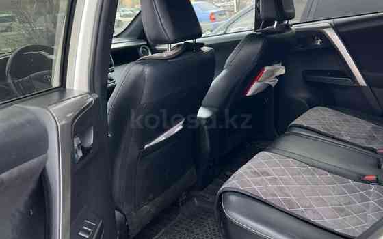 Toyota RAV 4, 2018, 2 л, 76000 км Aqtau