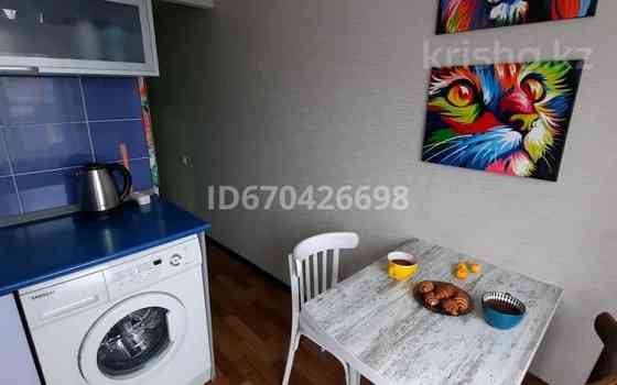 1-комнатная квартира посуточно, 32 м², 2/5 этаж, Севастопольская 3 Усть-Каменогорск
