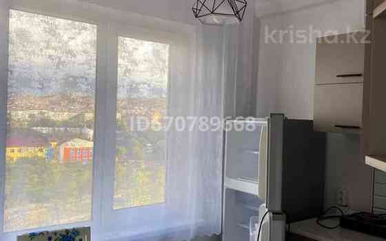 1-комнатная квартира посуточно, 34 м², 2/5 этаж, Жастар Усть-Каменогорск