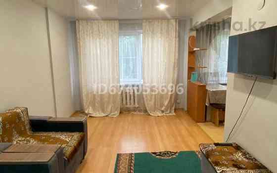 1-комнатная квартира посуточно, 35 м², 4/5 этаж, Назарбаева 27/2 Усть-Каменогорск