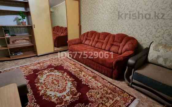 1-комнатная квартира посуточно, 35 м², 3/10 этаж, Казбекби Усть-Каменогорск