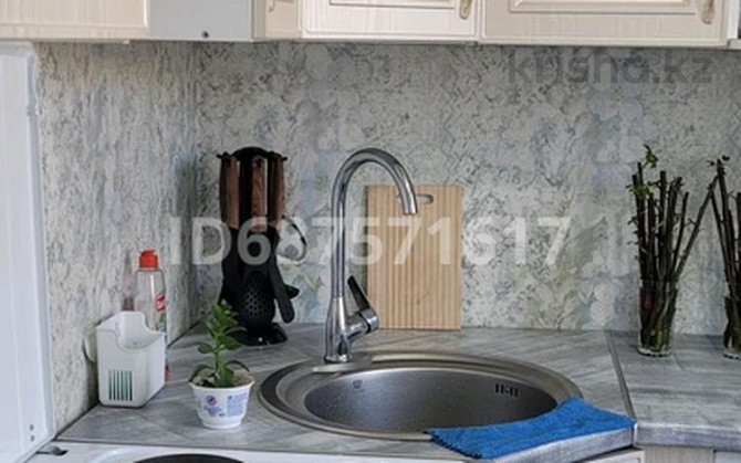1-комнатная квартира посуточно, 32 м², 3/5 этаж, Льва Толстого 12 Усть-Каменогорск - изображение 5