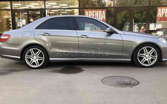 Mercedes-Benz E 300, 2009, 3 л, 256000 км Астана