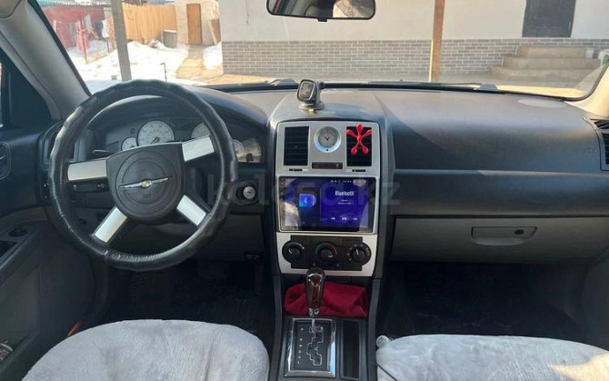 Chrysler 300C, 2005, 2.7 л, 105000 км Алматы - изображение 2