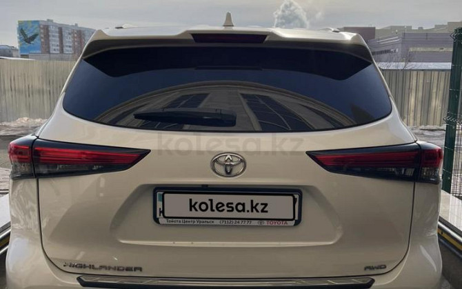 Toyota Highlander, 2021, 3.5 л, 14000 км Oral - photo 4