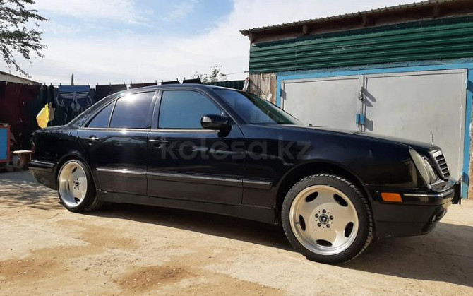 Mercedes-Benz E 320, 2001, 3.2 л, 200000 км Atyrau - photo 2