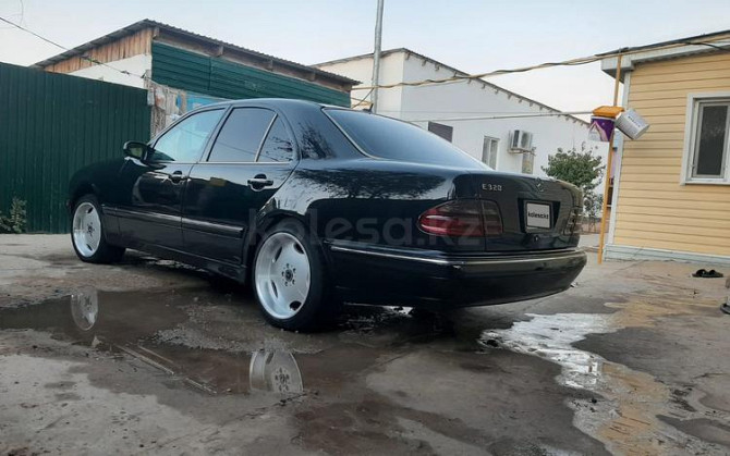 Mercedes-Benz E 320, 2001, 3.2 л, 200000 км Atyrau - photo 4