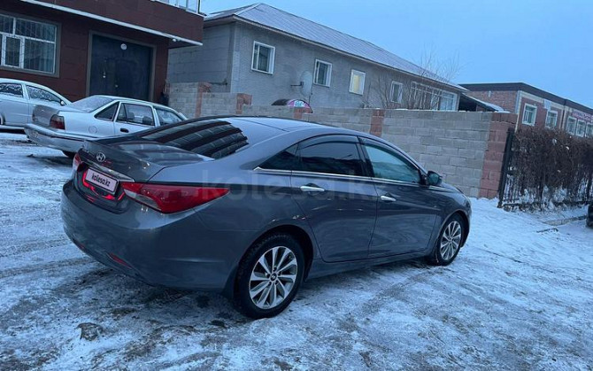 Hyundai Sonata, 2014, 2.4 л, 165000 км Нур-Султан - изображение 3