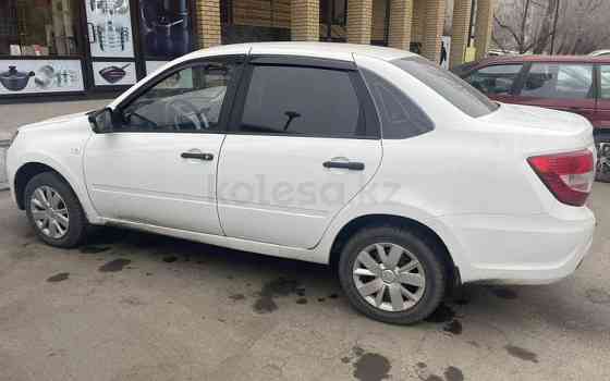 ВАЗ (Lada) Granta 2190, 2019, 1.6 л, 98000 км Семей