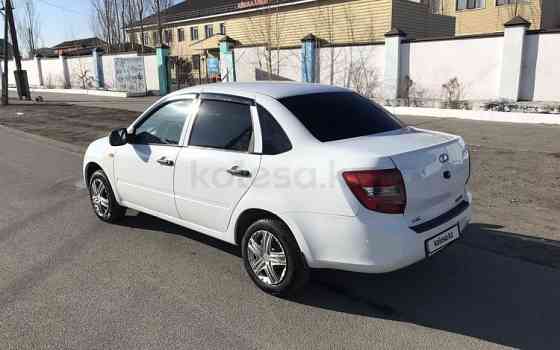 ВАЗ (Lada) Granta 2190, 2014, 1.6 л, 130000 км Семей