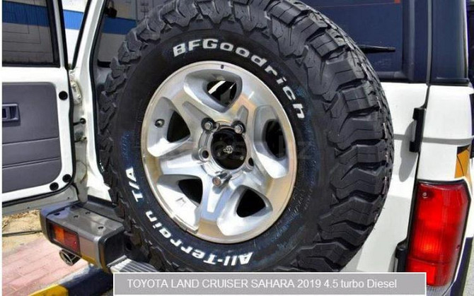 Toyota Land Cruiser 70, 2019, 4.5 л, 40100 км Караганда - изображение 3
