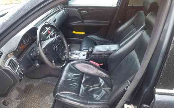 Mercedes-Benz E 320, 1997, 3.2 л, 365800 км Almaty
