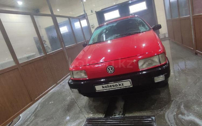 Volkswagen Passat, 1992, 1.8 л, 999 км Темиртау - изображение 1