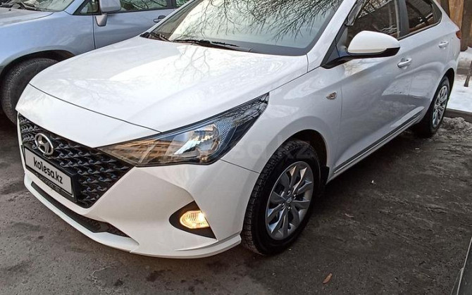 Hyundai Solaris, 2021, 1.6 л, 45000 км Алматы - изображение 2