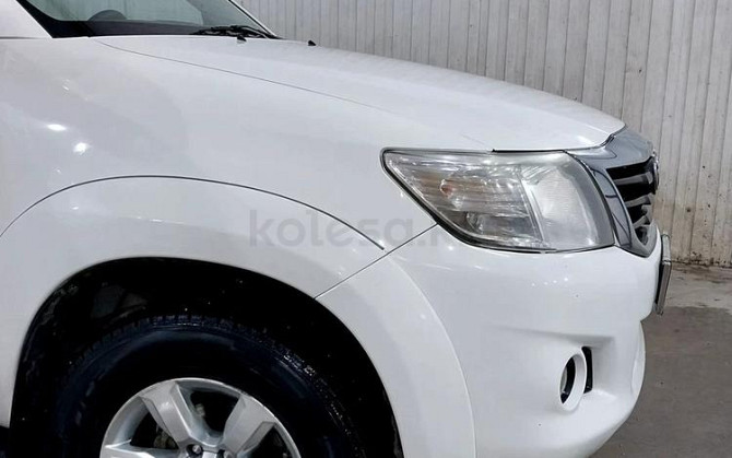 Toyota Hilux, 2014, 2.7 л,  км Уральск - изображение 1