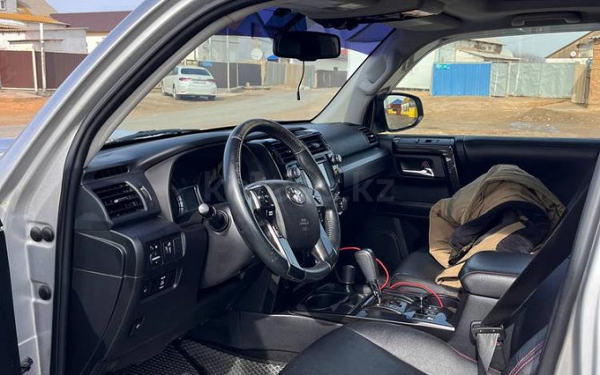 Toyota 4Runner, 2015, 4 л, 60 км Atyrau - photo 3