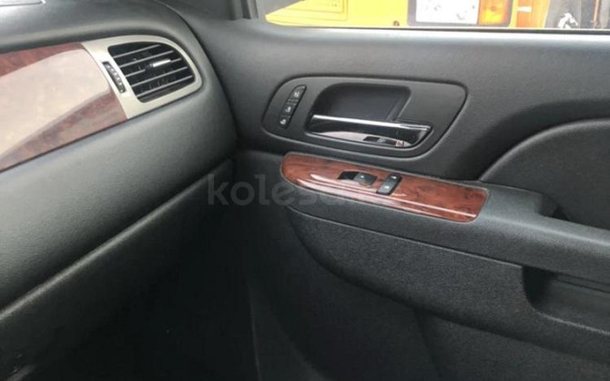 Chevrolet Tahoe, 2013, 5.3 л, 150000 км Нур-Султан - изображение 4
