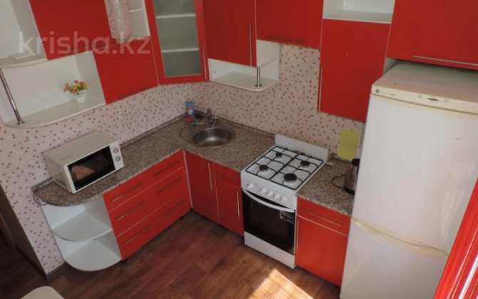 1-комнатная квартира посуточно, 55 м², 4/5 этаж, Абая 153 Kostanay - photo 4