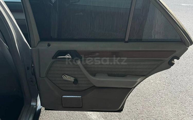Mercedes-Benz E 230, 1989, 2.3 л, 398500 км Shymkent - photo 1